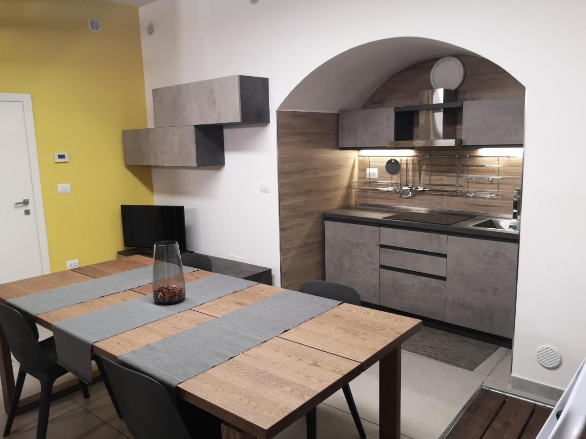 Casa Mordo Apartment Monte SantʼAngelo Екстериор снимка